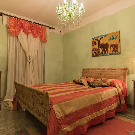 & Grossa Hotel