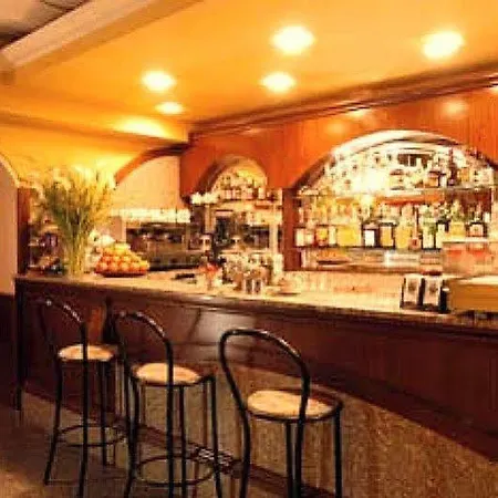 & Grossa Hotell Balangero